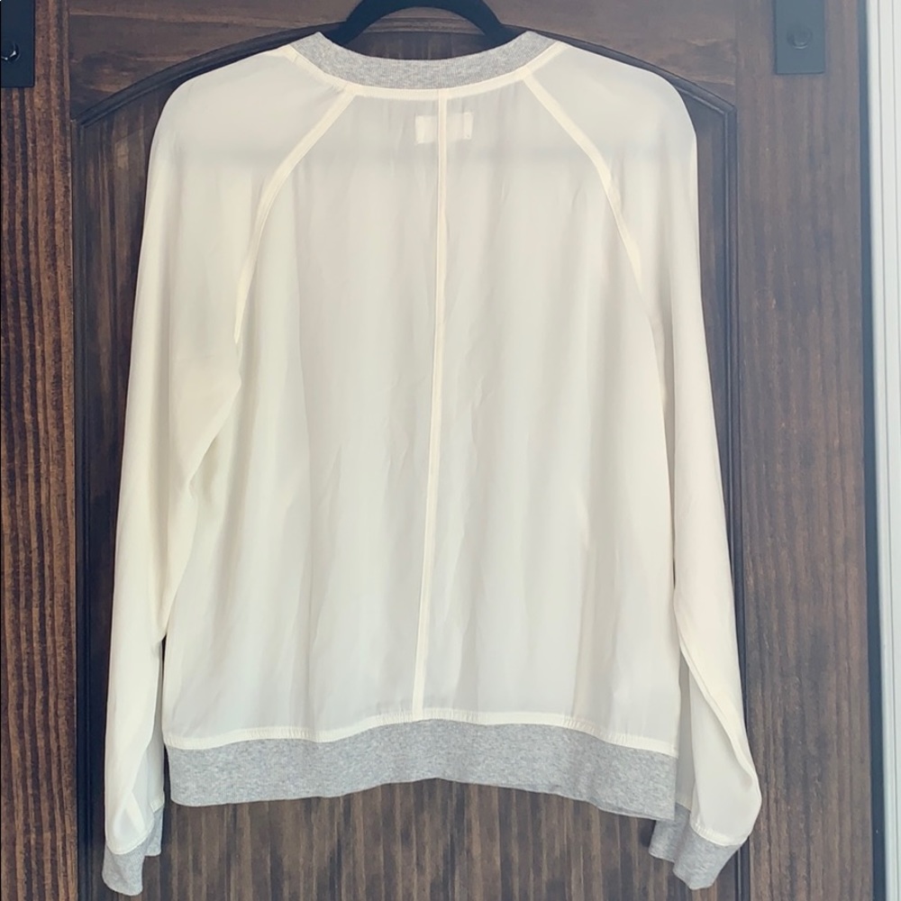 Blouse - Picture 3 of 4